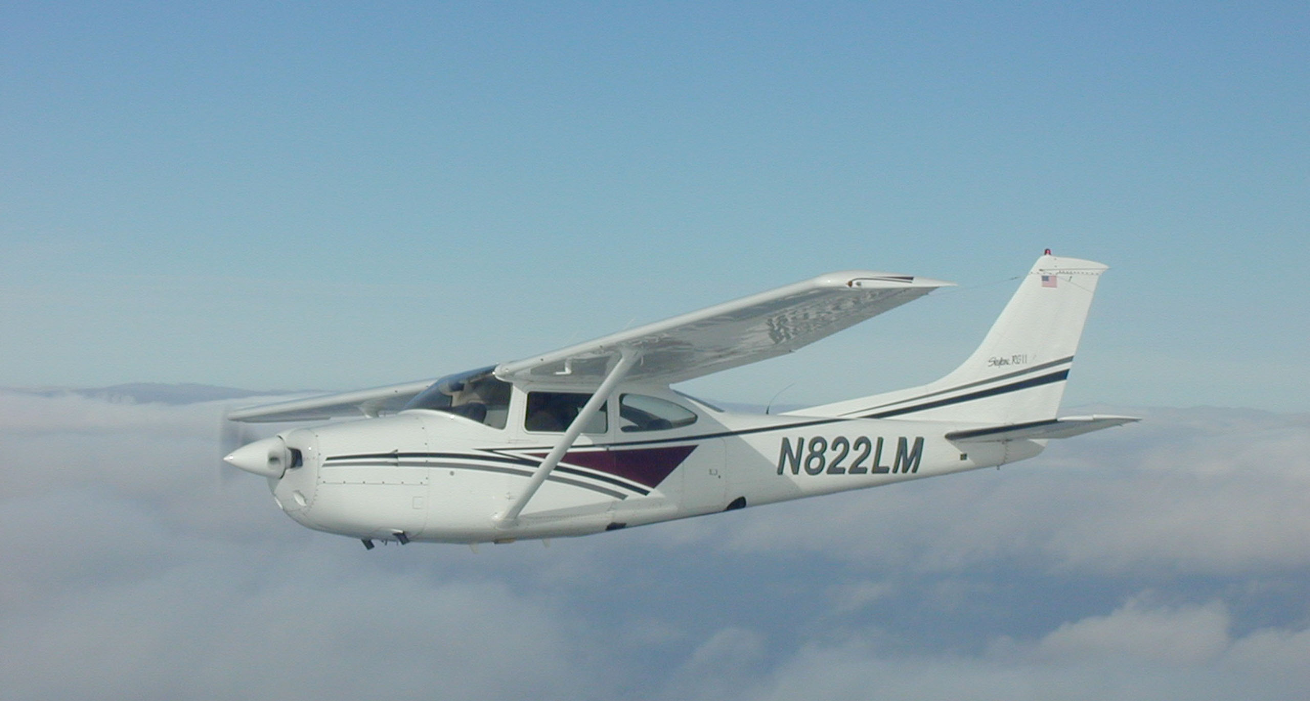 N822LM-FB.jpg